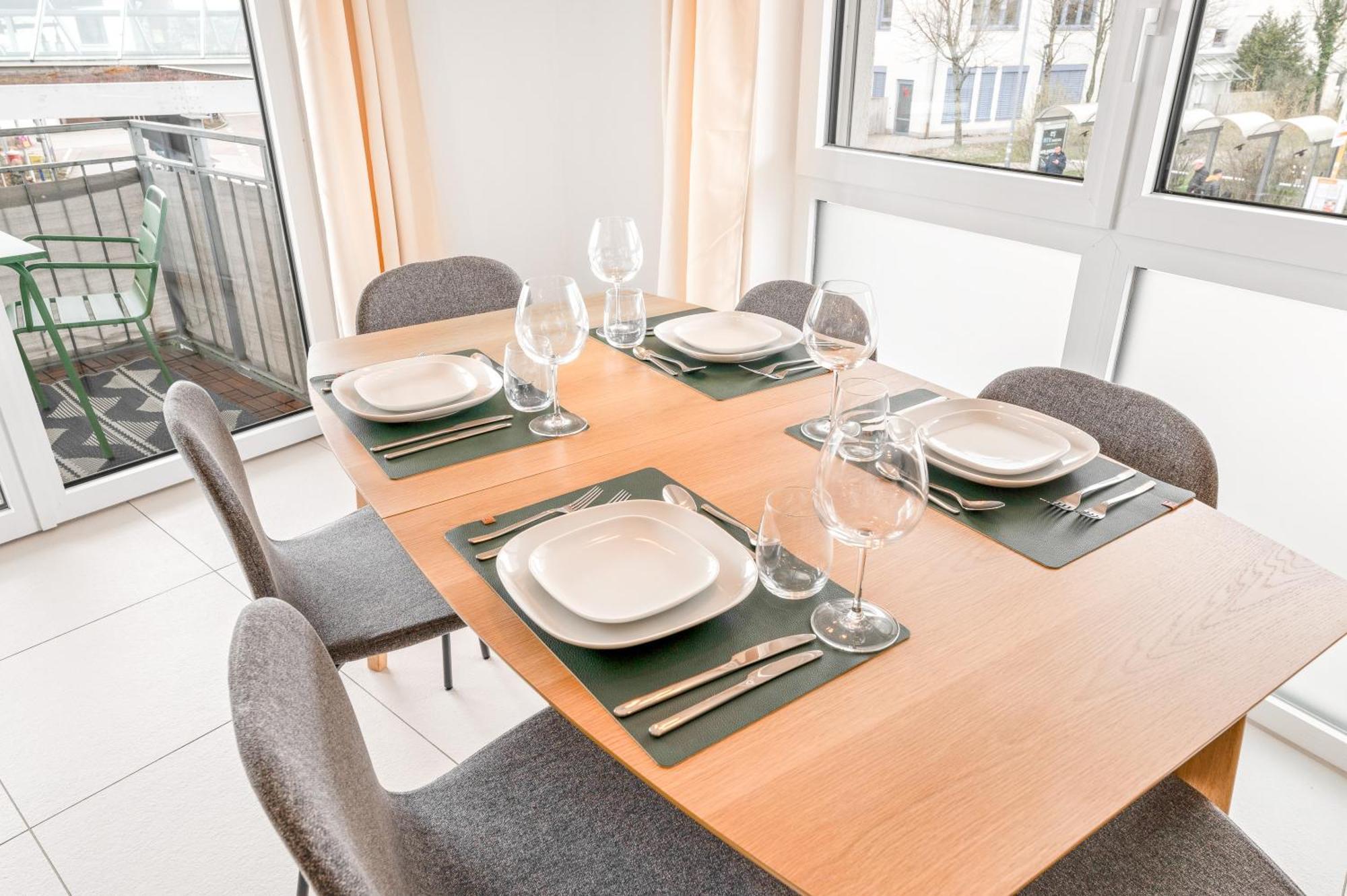 Design-Apartment - Kueche - Parken - Zentral Leinfelden-Echterdingen Zewnętrze zdjęcie